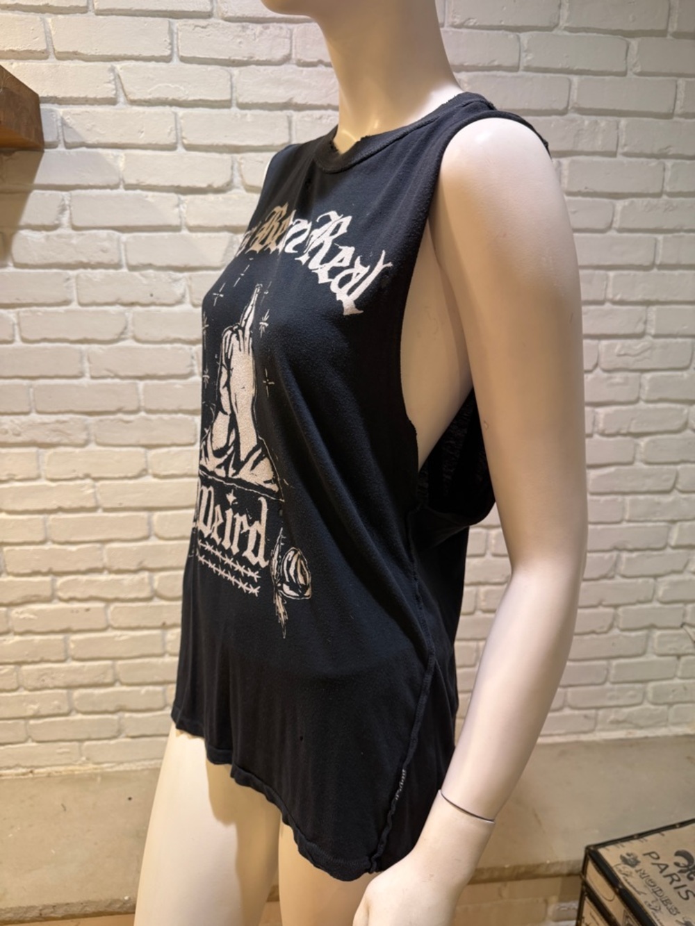 UNIF ITS BEEN REAL WEIRD BLACK OVERSIZED TANK TOP XS BRAND NEW WITHOUT TAGS - Picture 7 of 15